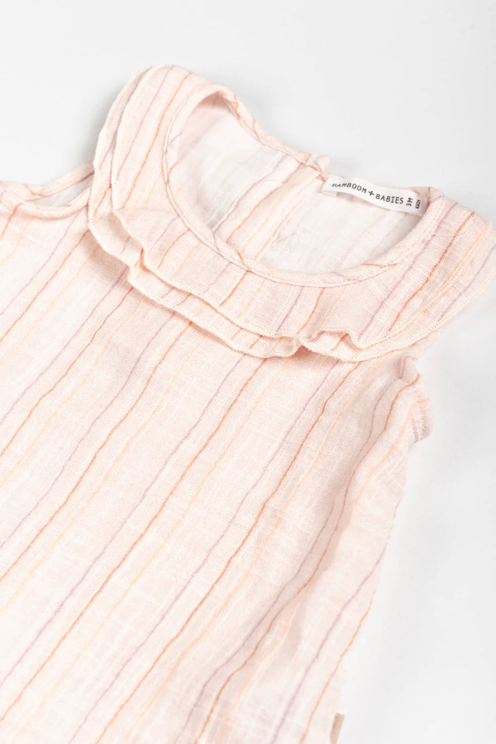 Sleeveless dress in stripe pink- side