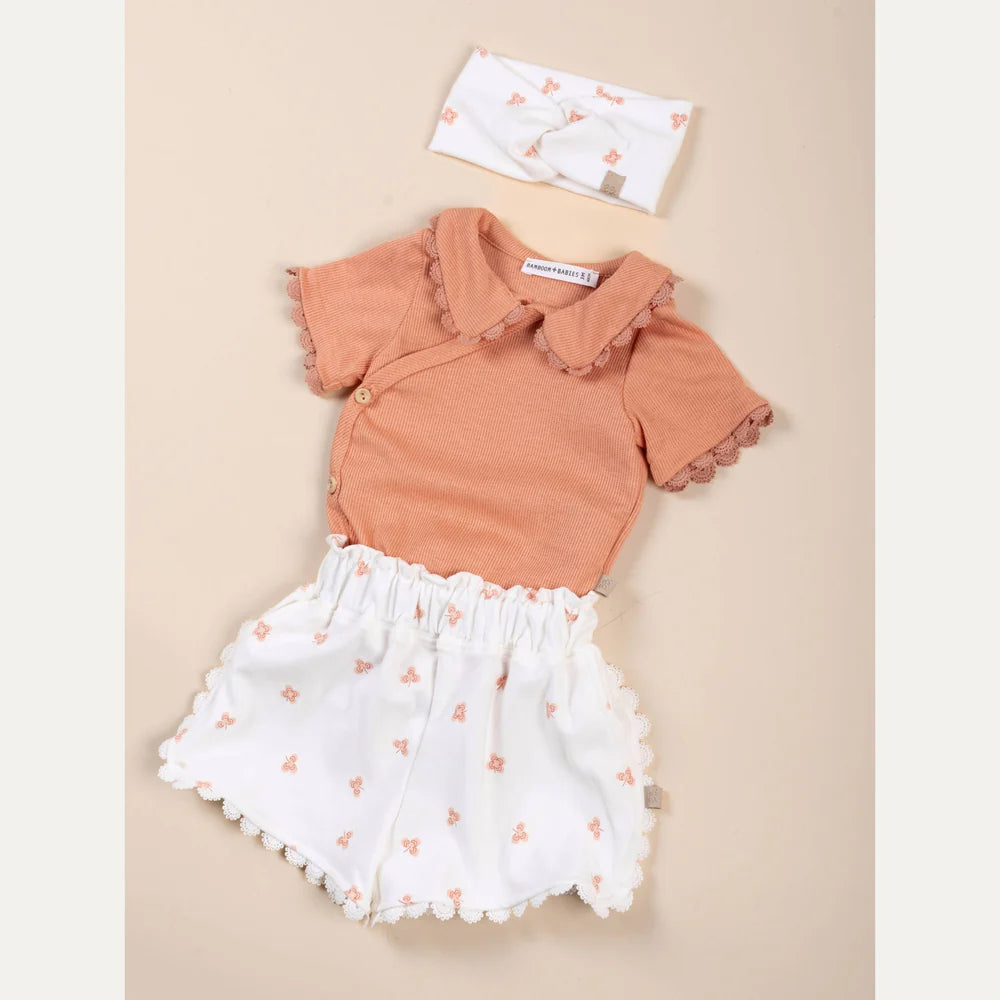 Girls' Shorts With Trim LUCKY LEAVES- outfit