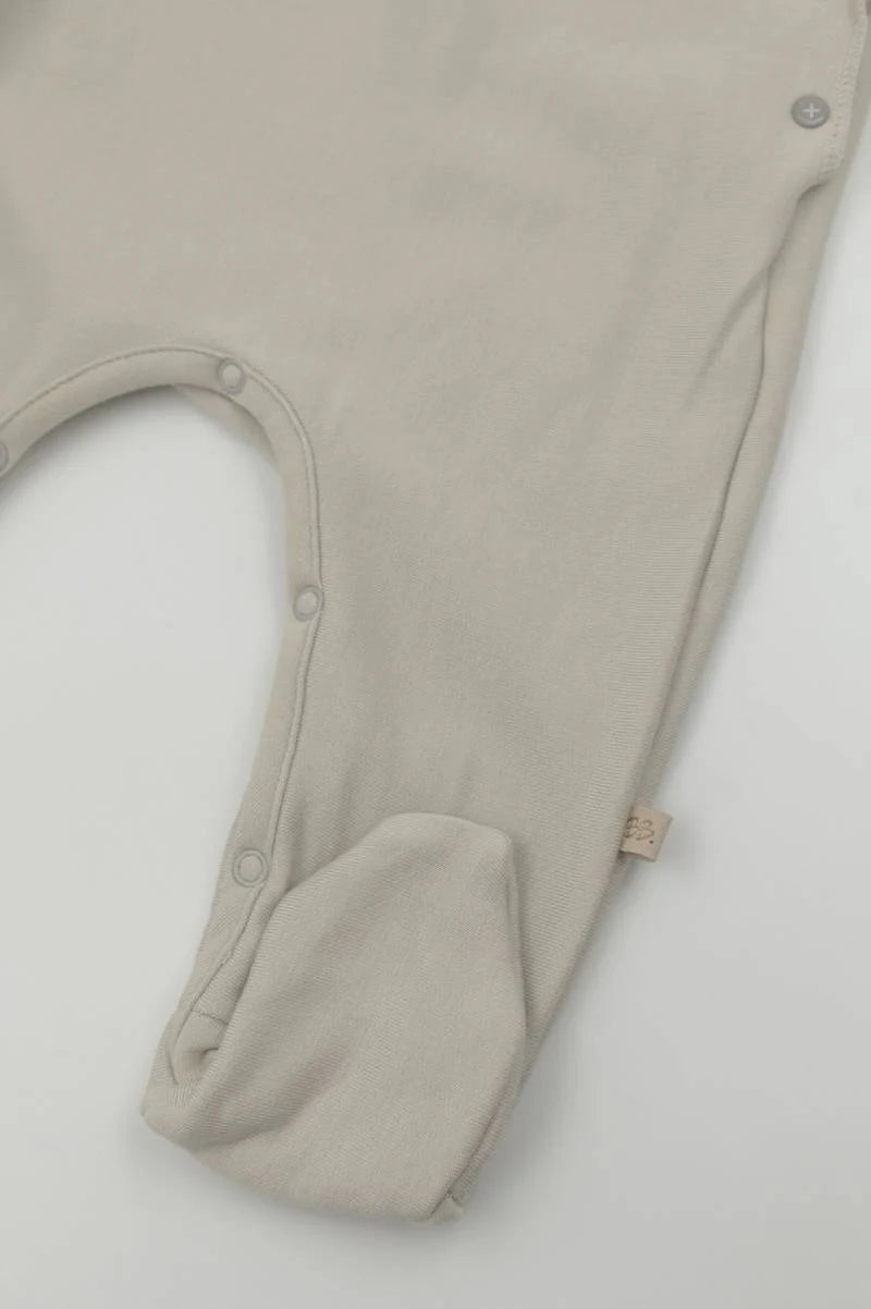 Newborn Bodysuit LIGHT KHAKI- leg