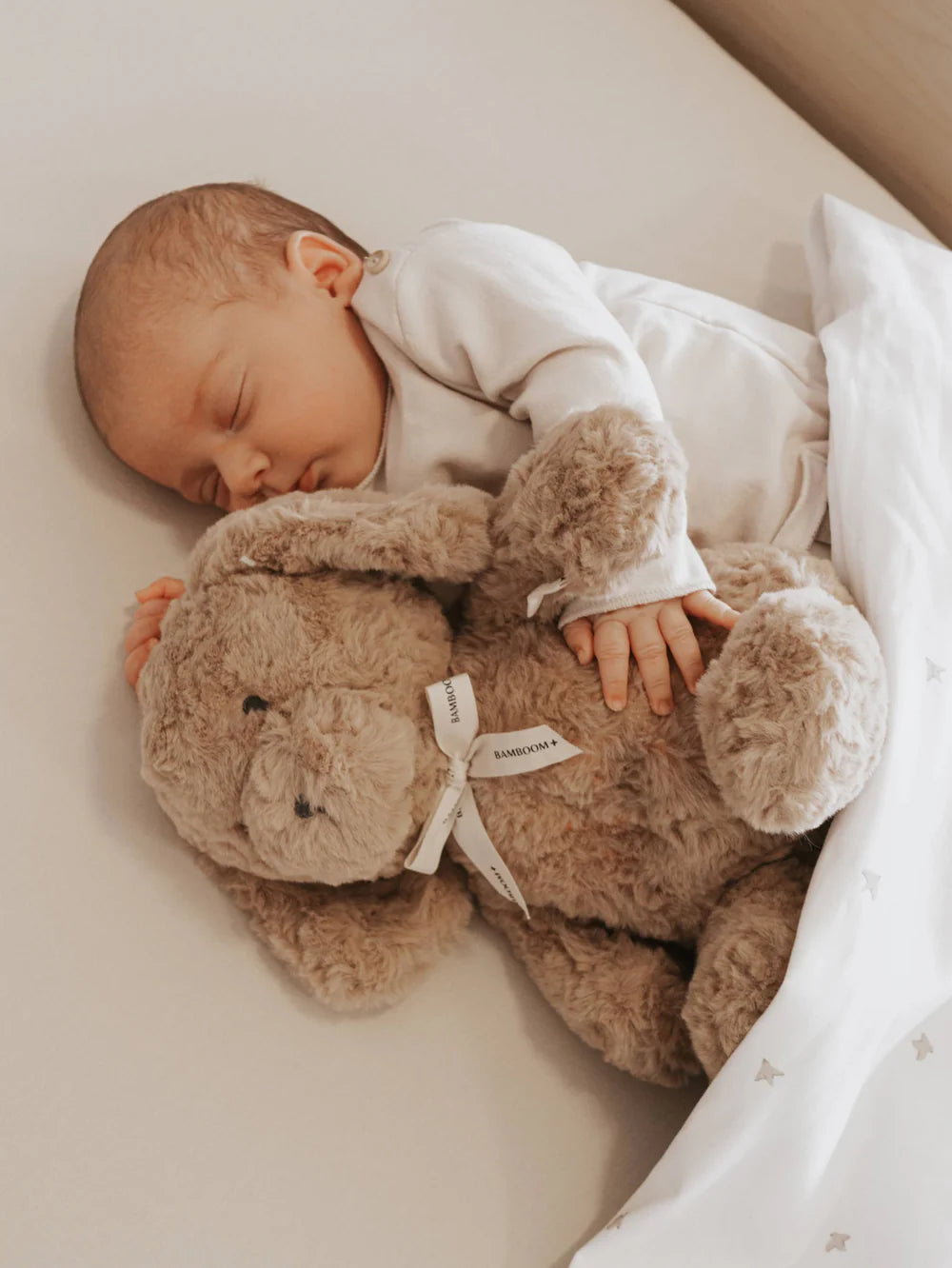 Newborn Bodysuit WARM WHITE- sleeping baby