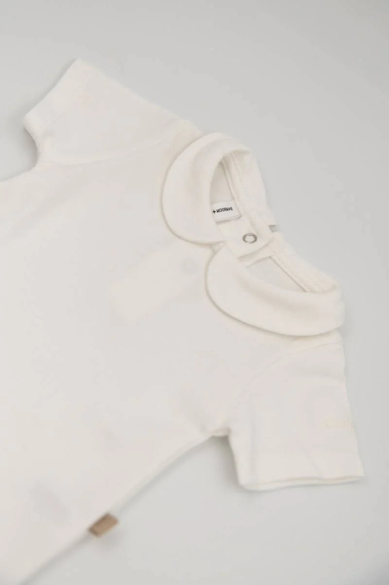 Baby Bodysuit Round Neck Short Sleeves OFFWHITE- close up 2
