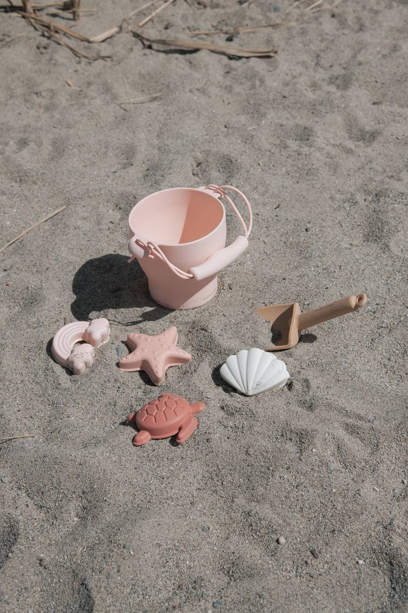 Beach Set PINK- on sand