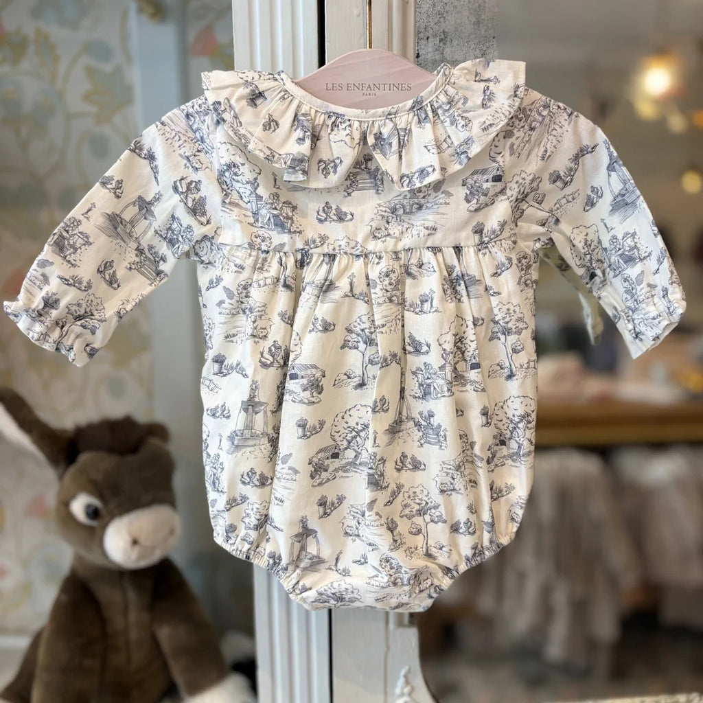 Robin Romper- hang