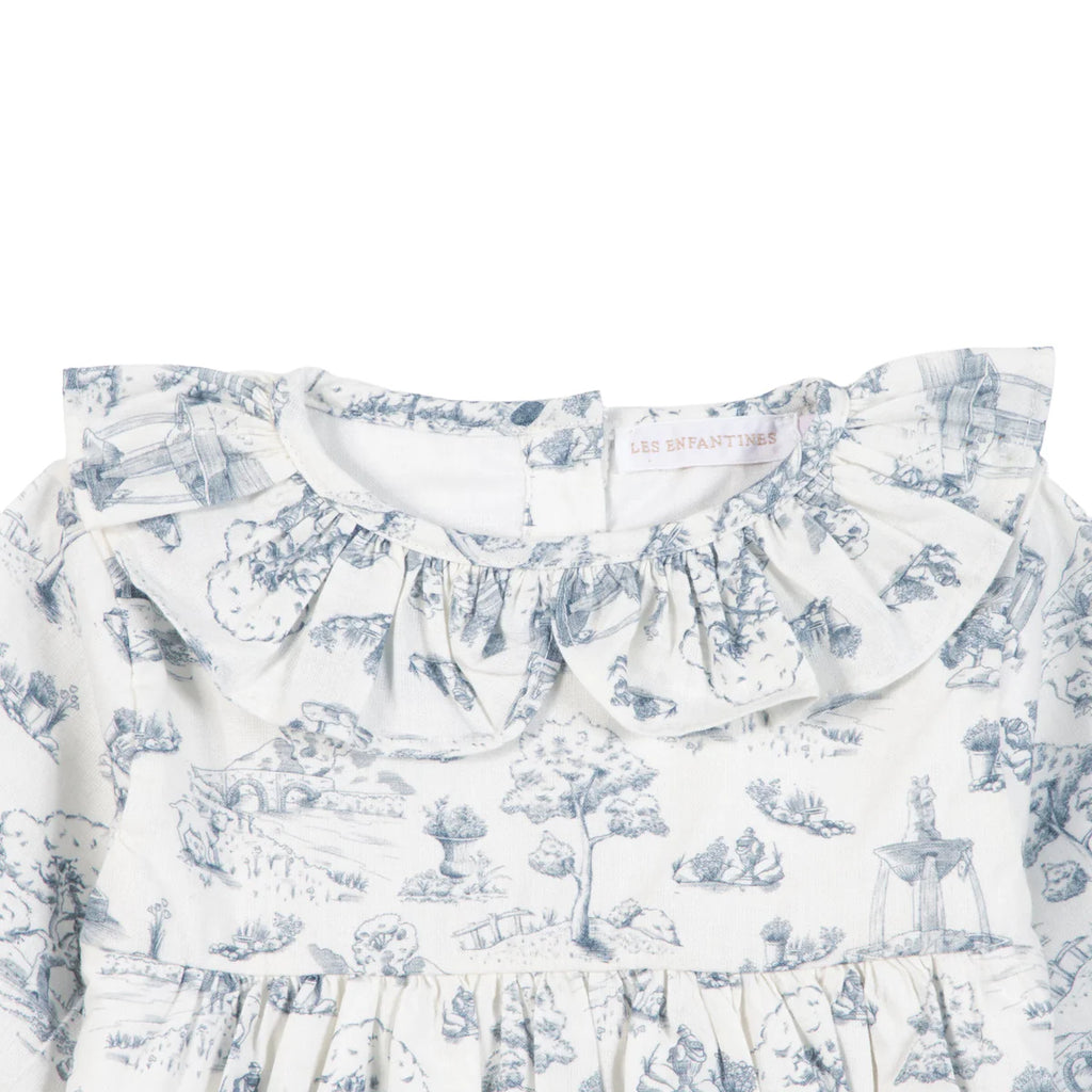 Robin Romper- close up
